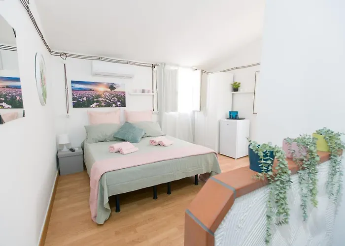 לינה וארוחת בוקר Casa Giulia 3*